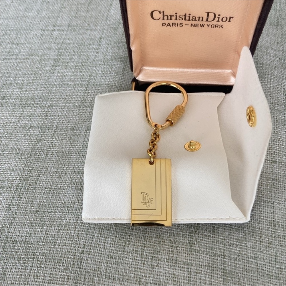Dior Vintage Luxurious Gold Key Holder - Picture 4 of 5